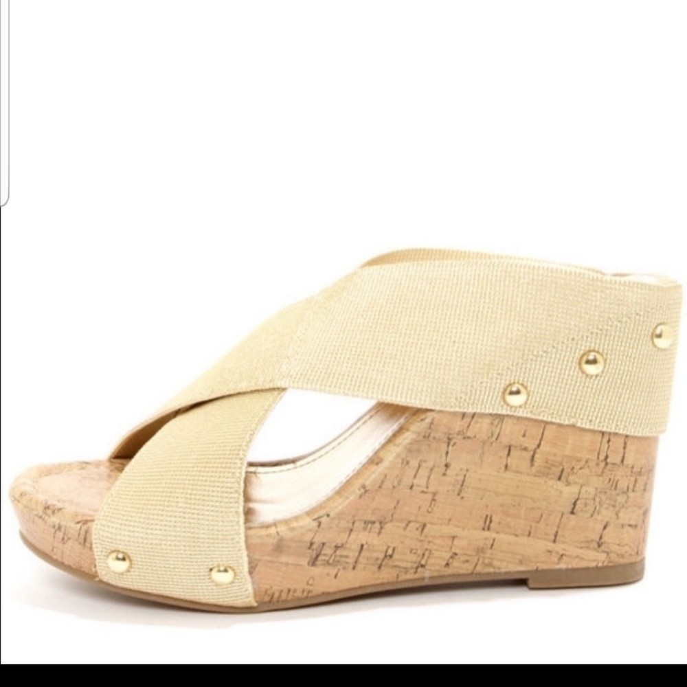 Champagne Gold Stretch Strap Wedge Heels 🥂
